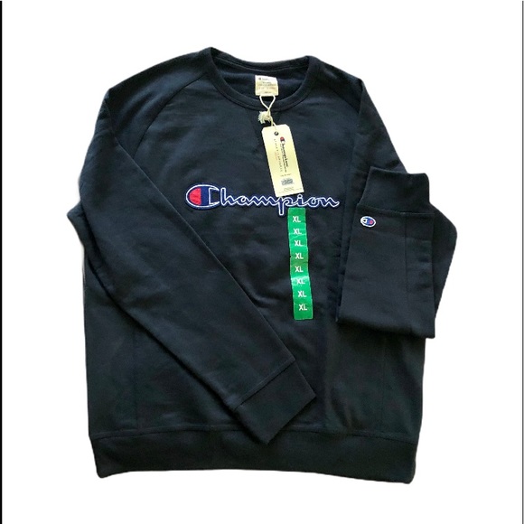 Champion Sweaters - NWT Navy Blue Champion Crewneck  size XL